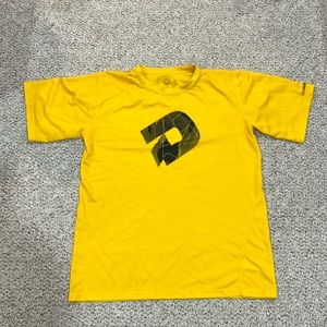 Demarini Men’s Baseball Shirt Size Medium Used Condition